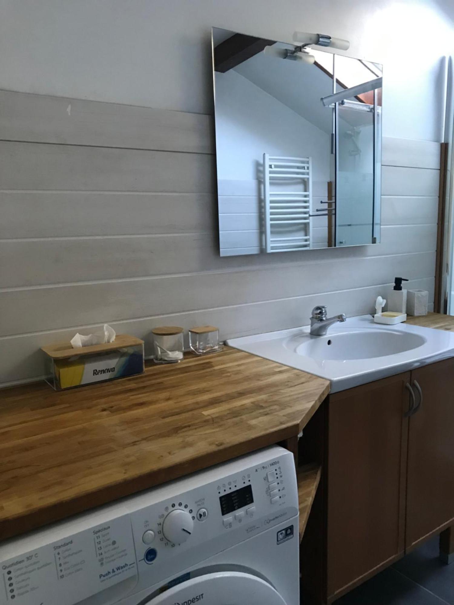 Brié-et-Angonnes Appartement Dans Maison מראה חיצוני תמונה